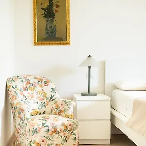  Apartment Luminosa Casetta Per Due Italien